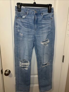 American Eagle Outfitters Light Blue Distressed Boyfriend Jeans (13)